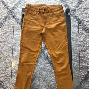 Mustard yellow frayed hem pants